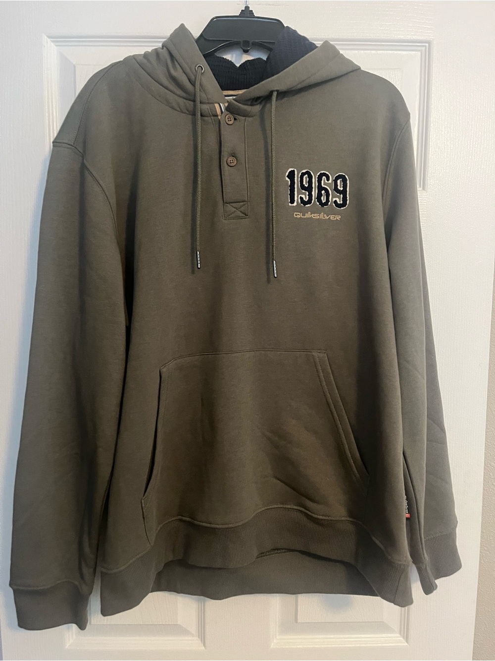 Quiksilver Olive Green Hooded Pullover with 1969 Patch